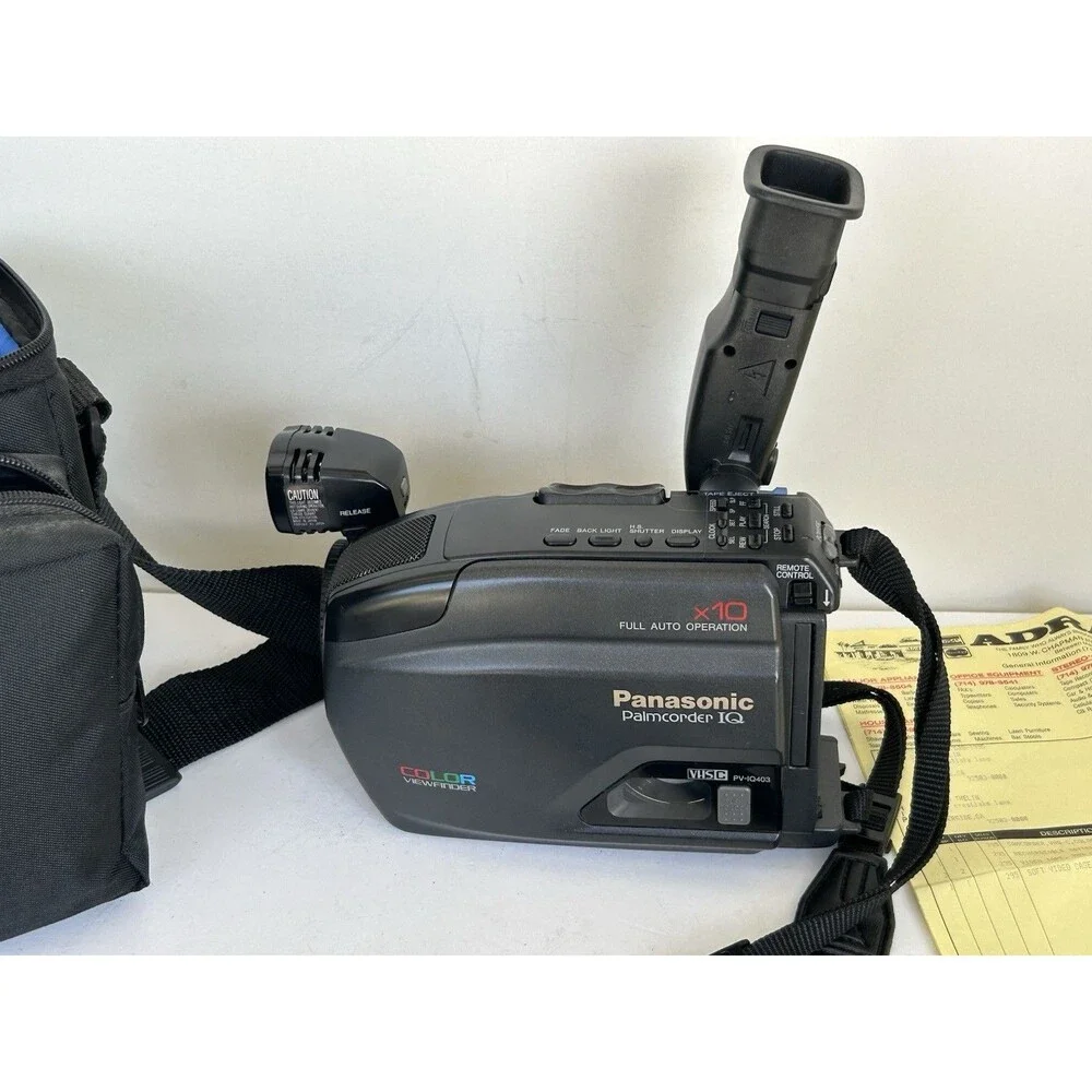 Panasonic PV-IQ403D VHS-C Camcorder Kit Case Charger Batteries Remote AS-IS Part